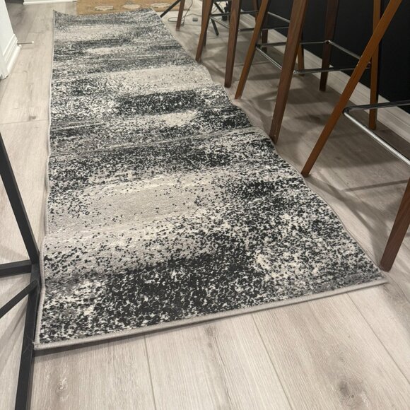 Abstract Rug Runner - 2'6" x 10' - Picture 3 of 3